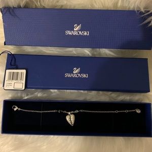 Swarovski NWT “Mended Heart” Bracelet